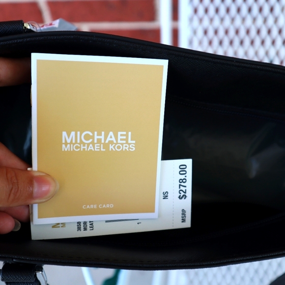 MK LEATHER CENTER STRIPE MORGAN TOLE - Picture 6 of 6